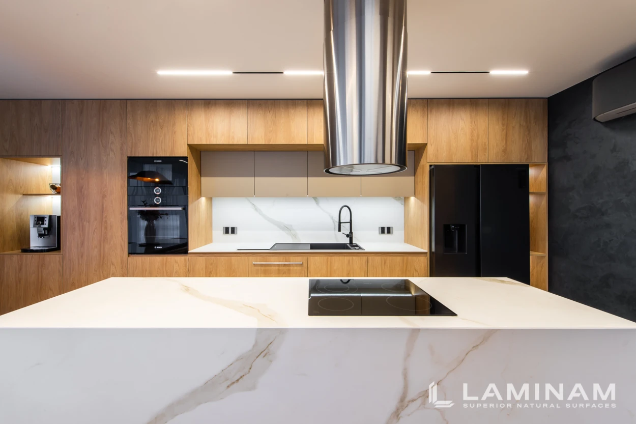 Calacatta Oro Venato book match soft touch 12+